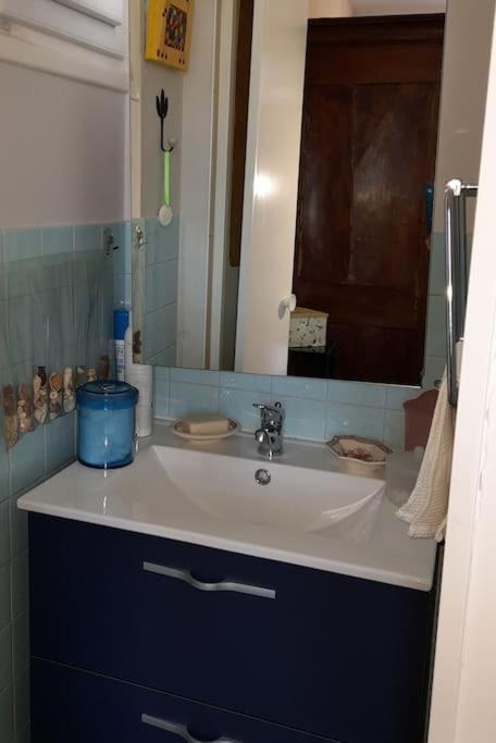 Bed and Breakfast Les Abelias Hauterive  Exterior foto