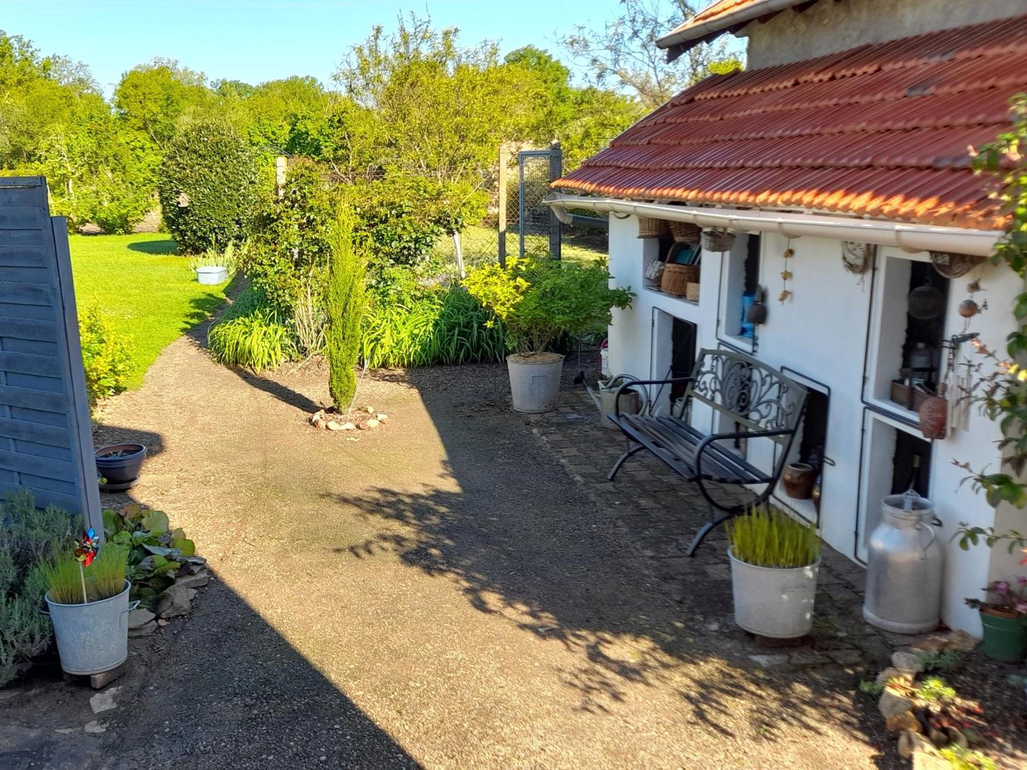 Bed and Breakfast Les Abelias Hauterive  Exterior foto